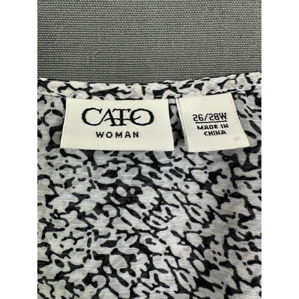 Cato Woman Black White Abstract Print Twist Front V-Neck Blouse Plus Size 26/28W